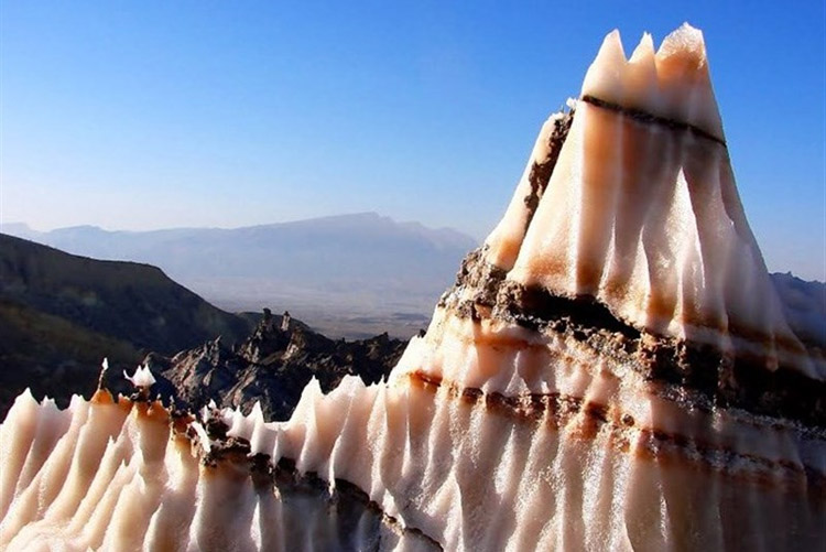 Where is The Most Beautiful, Typical Salt Dome in the Middle East ...