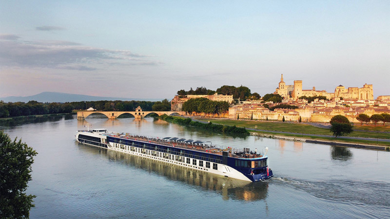 River cruise lines