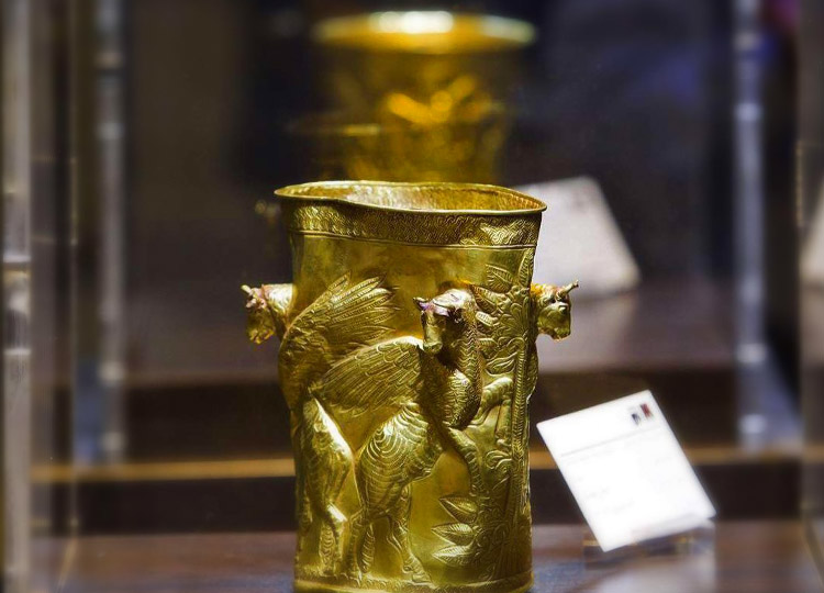 Ancient Marlik golden cup