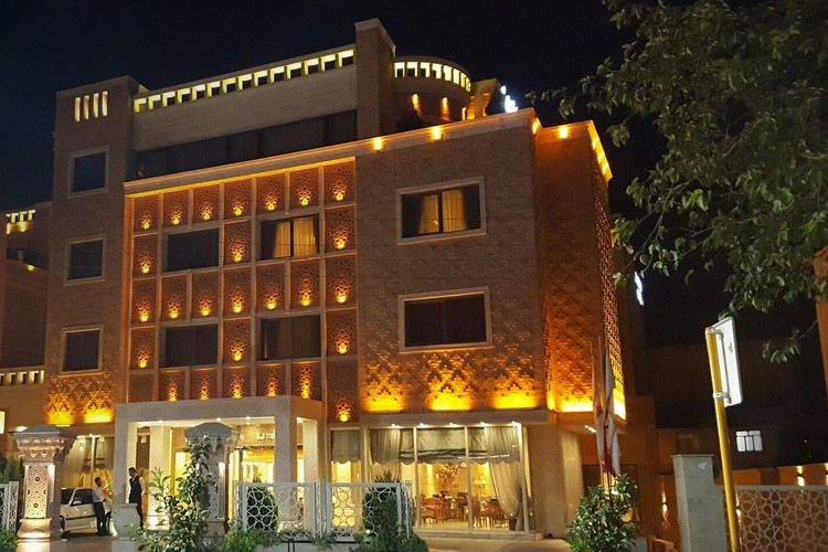 Zandiyeh 5 star Hotel